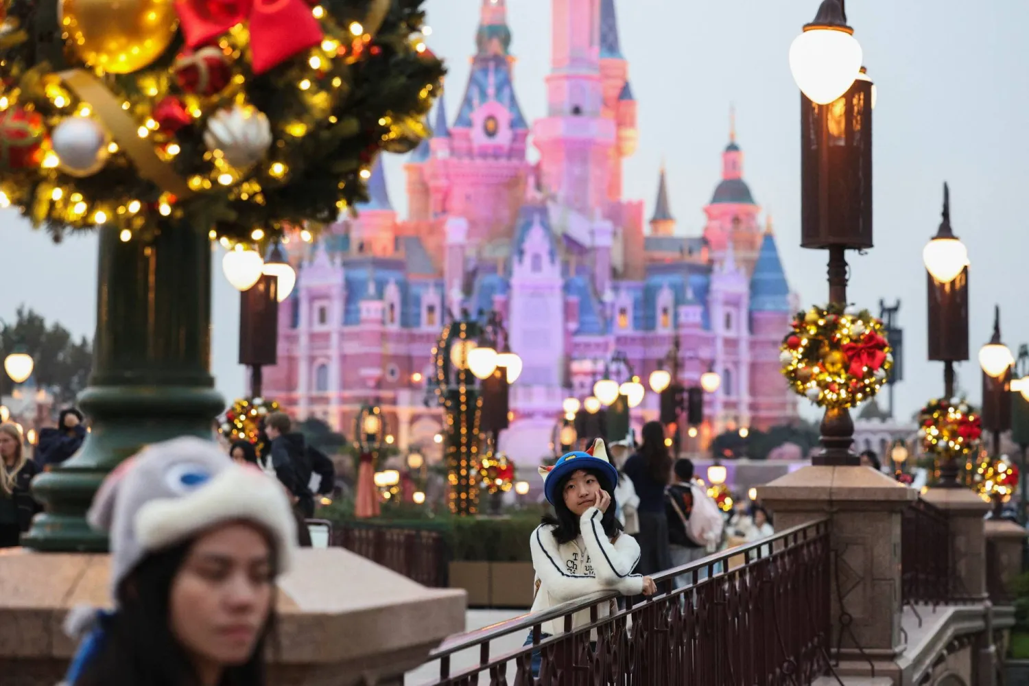 طموح «علي بابا» يدفع الأسواق الصينية للارتفاع