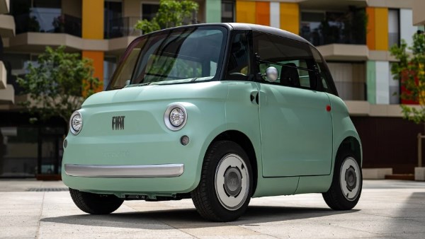 أصغر سيارة تقدمها FIAT في العالم.. توبولينو تخطف الأنظار